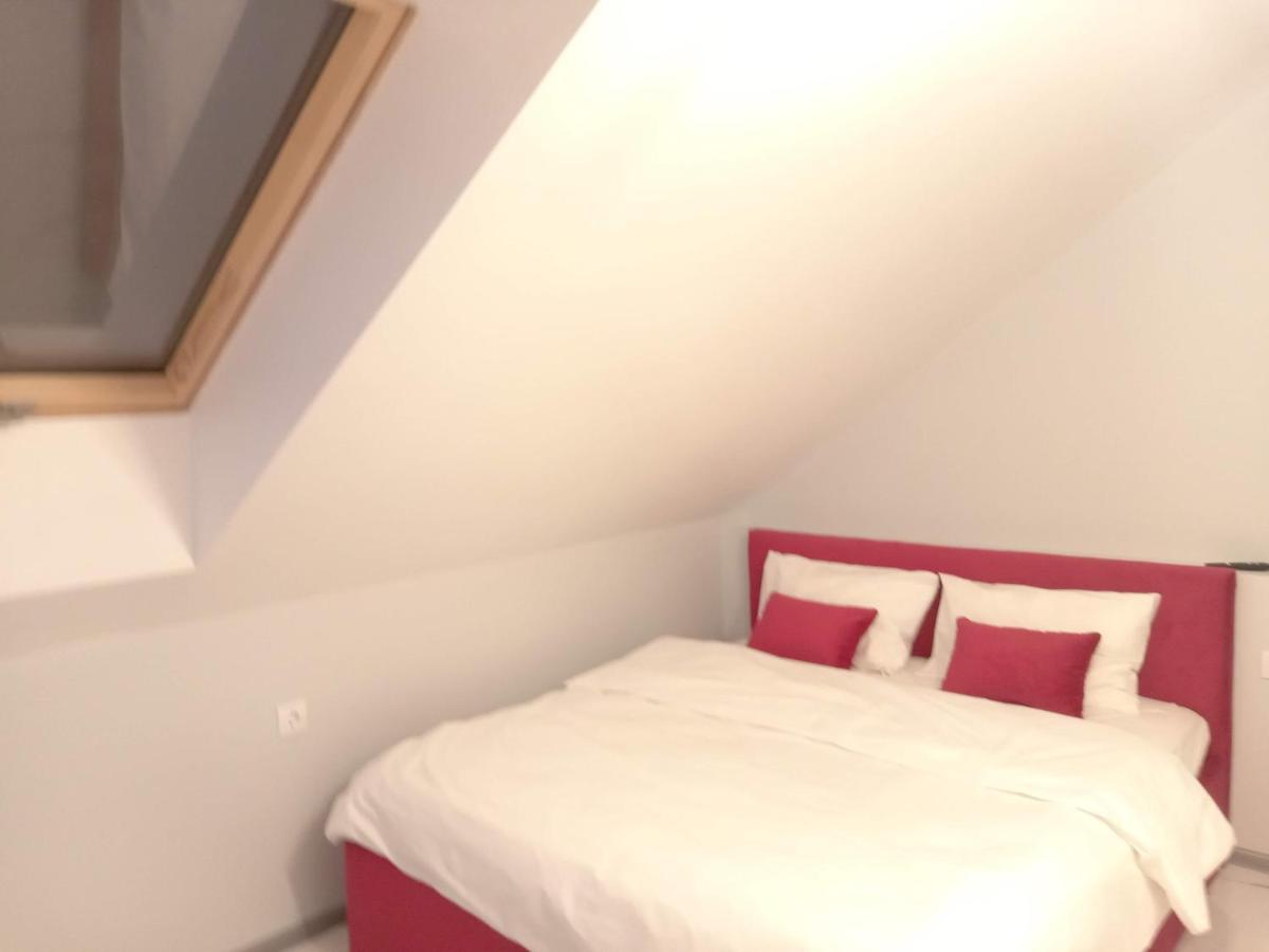 Pure Apartments Vip 5 Львов Экстерьер фото